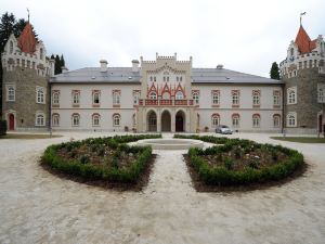 Chateau Herálec Boutique Hotel & Spa by l'Occitane