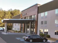 La Quinta Inn & Suites by Wyndham Atlanta Midtown - Buckhead
