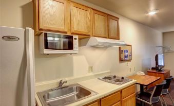 Extended Stay America Select Suites - Beaumont