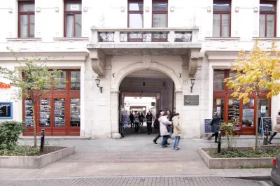 Gozsdu Court Budapest