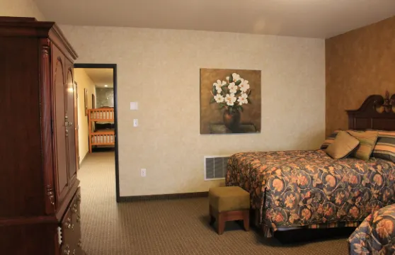 里士滿快捷梯石酒店