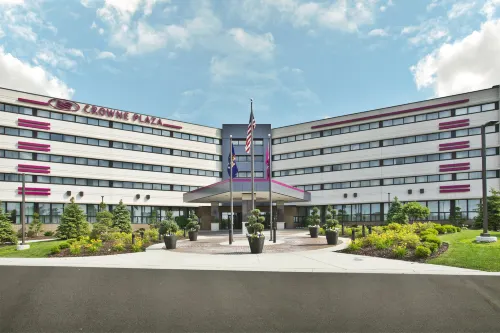 Crowne Plaza Lansing Hotels in Delta Center Township