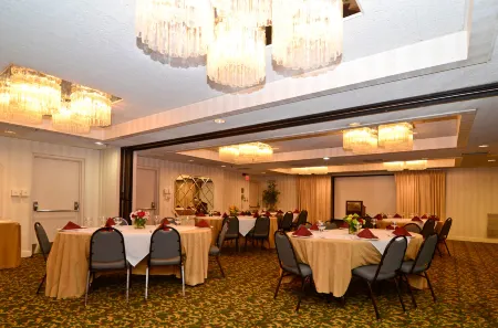 The Hub Murray Hill, BW Premier Collection Отели рядом с достопримечательностью «Нокия Белл Лабс»