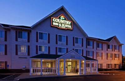 Country Inn & Suites by Radisson, Roseville, MN