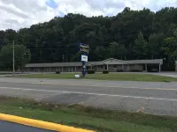 Imperial Lodge Hotels in Humphreys County