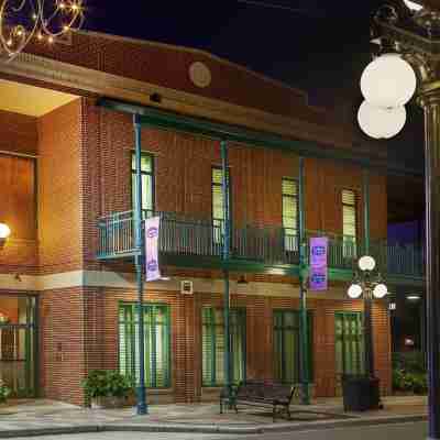 Hampton Inn & Suites Tampa/Ybor City/Downtown Hotel Exterior