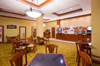 智選假日套房飯店坦帕展覽會場娛樂場by IHG