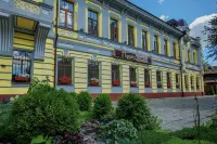 Selivanov Hotel Hotel dekat The Varnitsky Trinity Monastery of St. Sergius