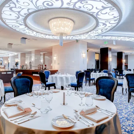 Malak Regency Hotel