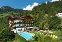 Hotel und Chalet Dorfer