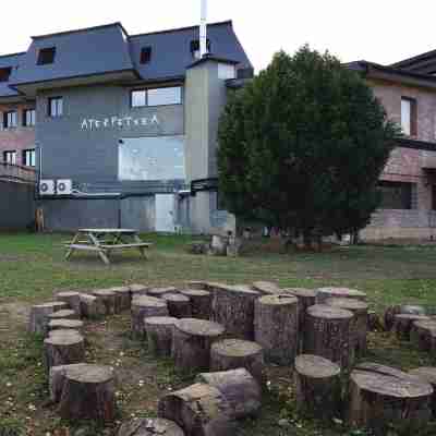 Abaraxka Azkoitia Hostel Hotel Exterior