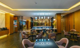 Orange Hotel (Shanghai Hongqiao, National International Exhibition Center)