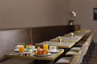 Hotel Auteuil Tour Eiffel Paris