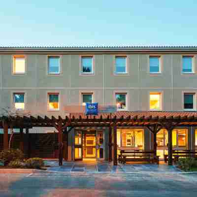Logis Hôtel de Port d'Alon Hotel Exterior