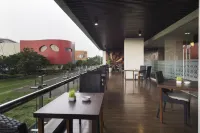 Grand Mercure Solo Baru - breakfast