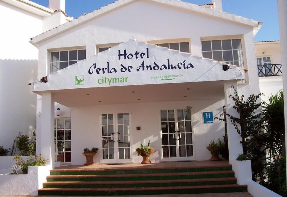 ATH La Perla, Motril Latest Price & Reviews of Global Hotels 2023 | Trip.com