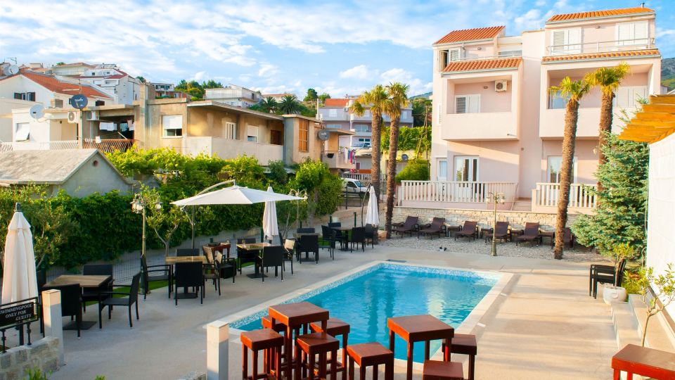 Beach Hotel Božikovina