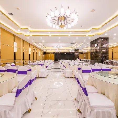 Dongda Fucheng Business Hotel Отели рядом с достопримечательностью «Gymnasium of Northeast Agricultural University»