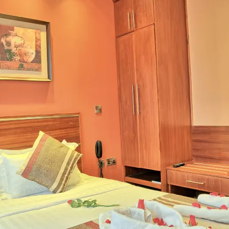 After 40 Hotel Отели рядом с достопримечательностью «Центральный парк»