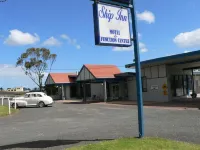Ship Inn Motel Hotel di Yarram