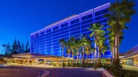 Disneyland Hotel Các khách sạn gần Anaheim Convention Center