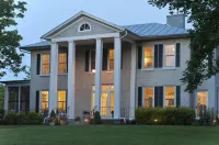 Steeles Tavern Manor Hotel di Rockbridge County