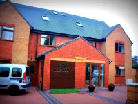 Heathrow Travellers Hub Hotels in Hounslow