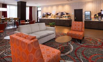 Holiday Inn Express & Suites Monroe