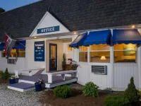 Harkness Brook Inn Hotels in Knox County