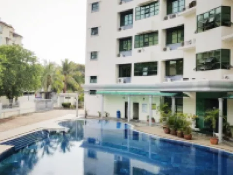 檳城種馬套房酒店 日落洞酒店