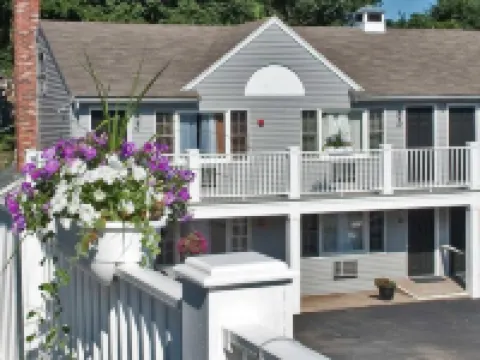 Ocean Inn on Nantasket Beach Hotels in Hull