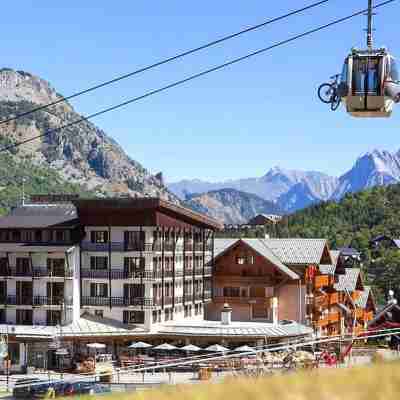 Grand Hotel de Valloire et du Galibier Hotel Exterior