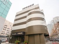 如家精选酒店(郑州曼哈顿民航路地铁站店)