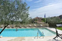 La Vieille Bastide - Pools