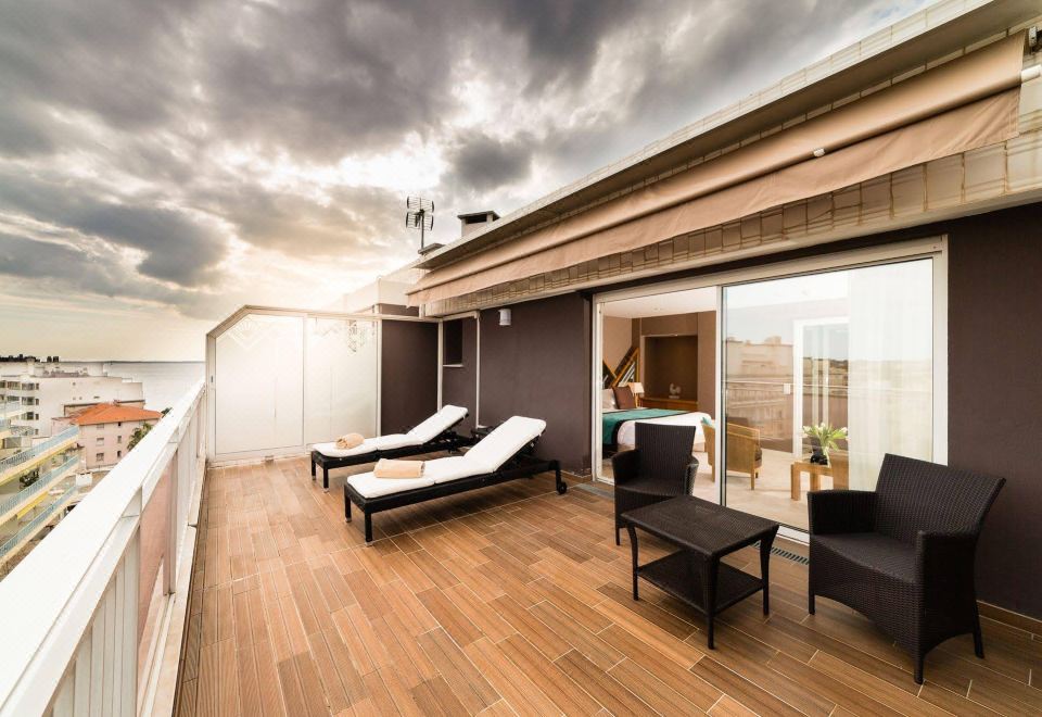 5. 호텔 헬리오스 ..