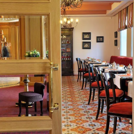 Villa Lara Hotel