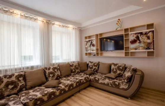 多姆斯特羅加諾夫旅館