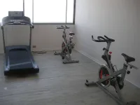 デパルタメントス ポントニ - 駐車場