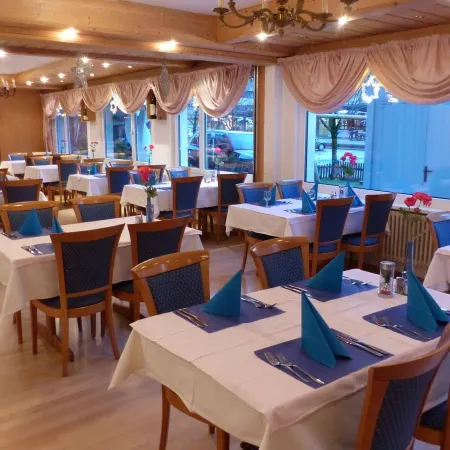 Hotel Crystal