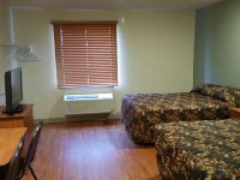 WoodSpring Suites Charlotte Shelby Hotels in Shelby