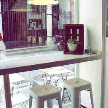 Dulces Dreams Boutique Hotel Dining/Meeting Rooms