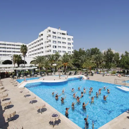 Sural Saray Hotel Отели рядом с достопримечательностью «Эвренсеки»