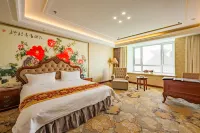 New World Hotel