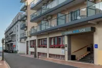 Hotel RH Sol Hotels near Benidorm Island