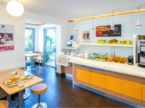 Ibis Budget Fréjus Saint-Raphaël Capitou A8 Hotels in Frejus