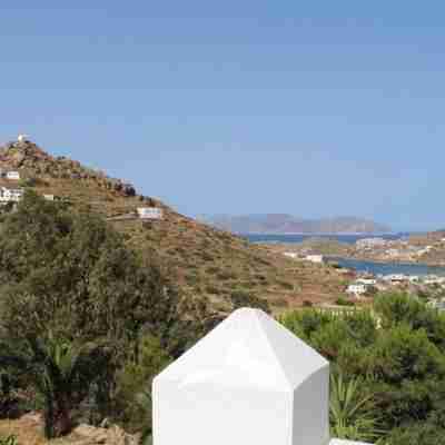 Country House Apartments Hotel Exterior