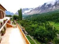 Hunza Serena Hotel Hôtels à : Karimabad