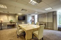 โรงแรมและอพาร์ทเมนท์ ไวท์ ฮาร์ท