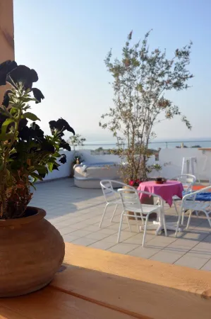 Louladakis Apartments Отели в г. Колимвари