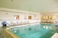 Comfort Inn & Suites Hotels in Harrison